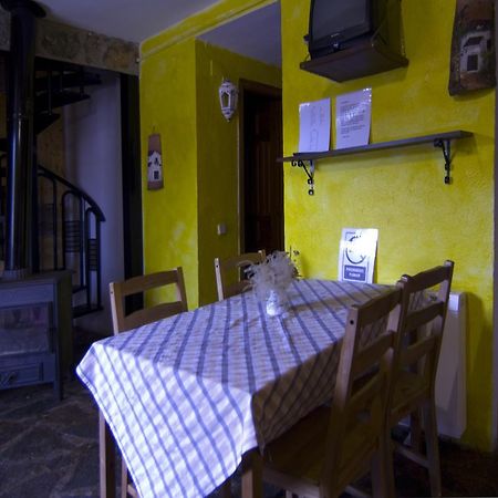 Hotel Rural Los Quinones Peralejos de las Truchas Habitación foto